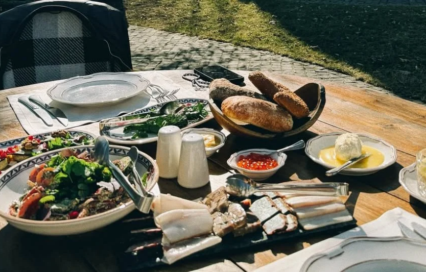Як не потрапити в «туристичні ресторани»: поради для справжніх мандрівників