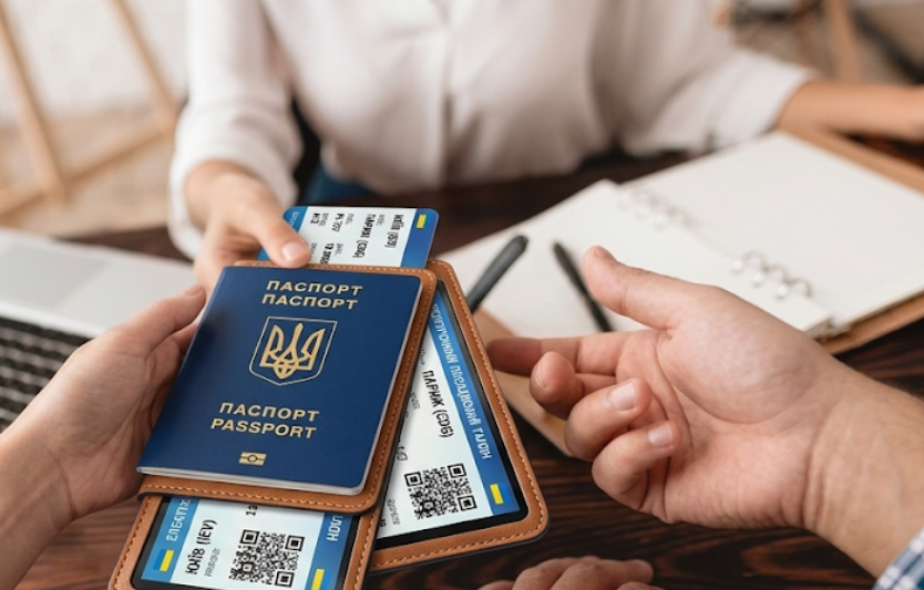 Як обрати туристичну страховку для подорожі: повний гід